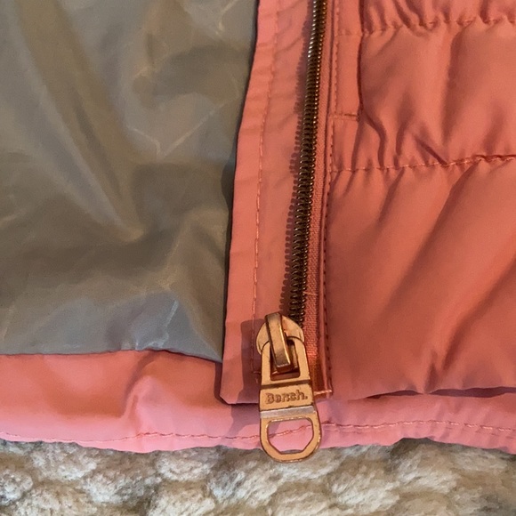 Bench Vest - Picture 4 of 7